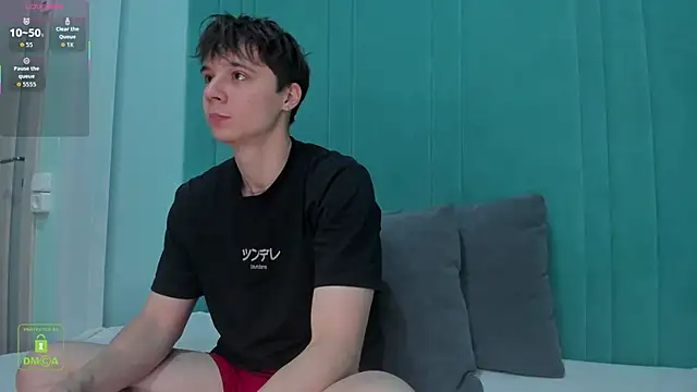 Snapshot of AnthonyHall chatting on October 10, 2025, 5:06 am AnthonyHall online show from October 10, 2025, 5:06 am