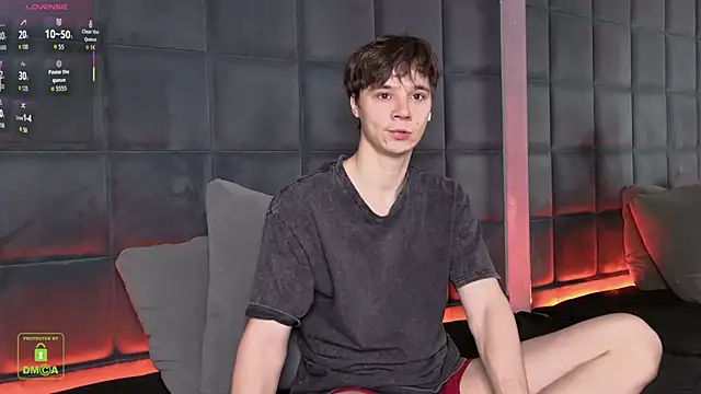 Snapshot of AnthonyHall chatting on November 7, 2025, 4:34 am AnthonyHall online show from November 7, 2025, 4:34 am