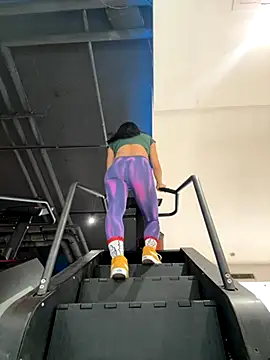 Snapshot of Ninazhang chatting on October 26, 2025, 2:28 am Ninazhang online show from October 26, 2025, 2:28 am