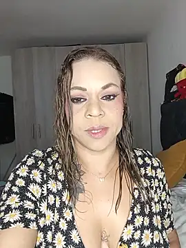 Ana-victoria online show from June 18, 2026, 10:58 pm