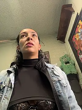 SALOME KORLAND online show from January 17, 2026, 5:05 pm