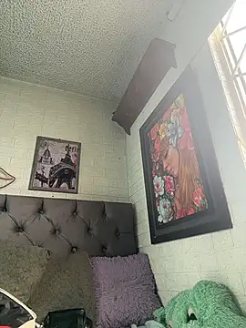 Snapshot of SALOME_KORLAND chatting on March 15, 2026, 1:39 pm SALOME KORLAND online show from March 15, 2026, 1:39 pm