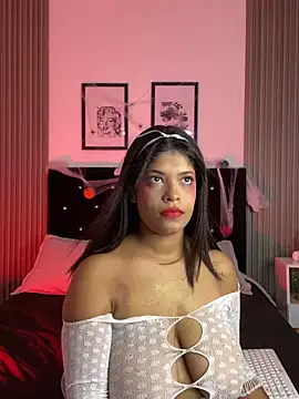 ashlycarteer online show from October 25, 2025, 7:08 pm