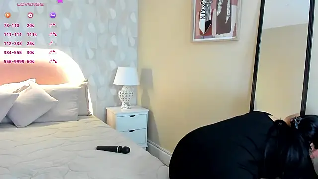 Snapshot of isabella_milf_ chatting on March 11, 2026, 7:53 pm isabella milf online show from March 11, 2026, 7:53 pm