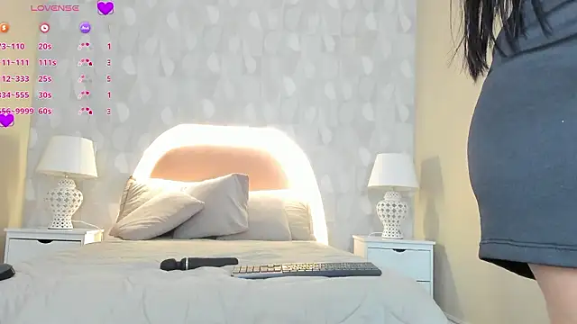 Snapshot of isabella_milf_ chatting on March 24, 2026, 7:08 pm isabella milf online show from March 24, 2026, 7:08 pm