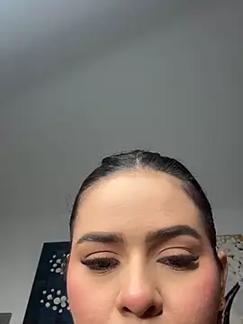 Daniela Vidarte online show from September 14, 2025, 11:15 pm