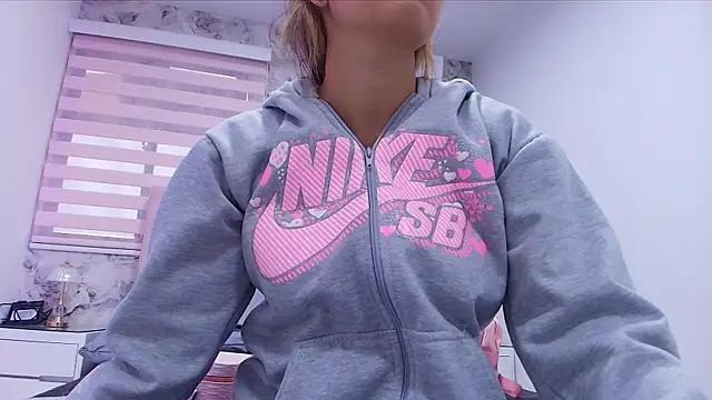 celeste moonx online show from November 22, 2025, 11:53 am