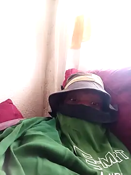 Sexxoophone online show from April 12, 2026, 8:52 am