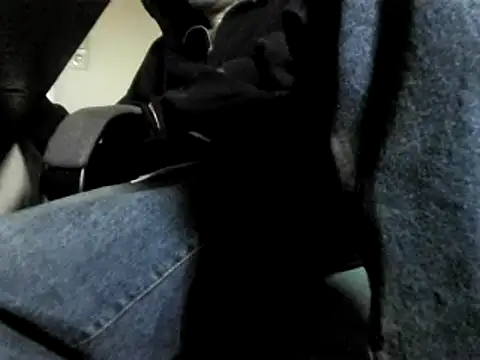 skateboy78 online show from February 24, 2025, 1:31 pm