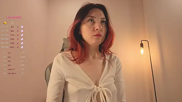 Snapshot of Pussy_Dream chatting on October 27, 2025, 9:19 pm Pussy Dream online show from October 27, 2025, 9:19 pm