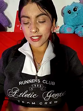 Fox Roxxan online show from May 9, 2026, 2:06 am