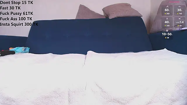 Snapshot of couplelove543 chatting on September 25, 2025, 2:10 pm couplelove543 online show from September 25, 2025, 2:10 pm