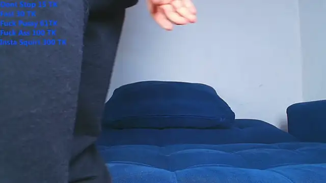 Snapshot of couplelove543 chatting on October 3, 2025, 12:35 pm couplelove543 online show from October 3, 2025, 12:35 pm