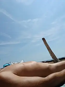 Alessio1987 online show from June 7, 2026, 9:46 am