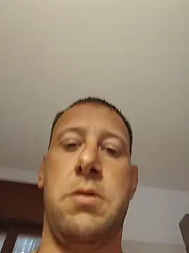 Alessio1987 online show from August 3, 2026, 11:26 am