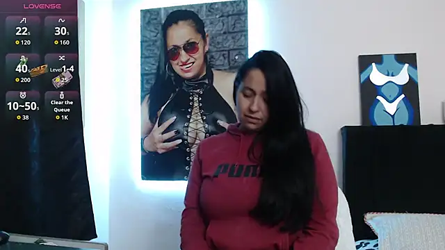 Snapshot of holydeath_1 chatting on October 24, 2025, 11:12 pm holydeath 1 online show from October 24, 2025, 11:12 pm