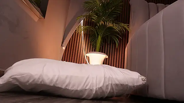 KatlynRous online show from February 3, 2026, 2:53 am