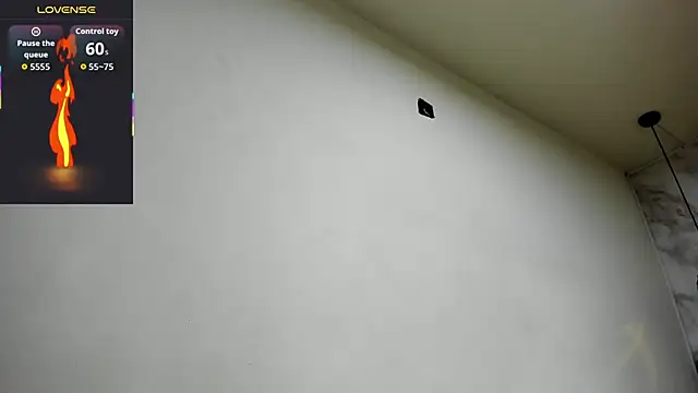 Snapshot of Luciifeer_ chatting on October 3, 2025, 6:38 pm Luciifeer  online show from October 3, 2025, 6:38 pm