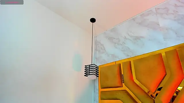 Luciifeer  online show from November 7, 2025, 6:52 pm