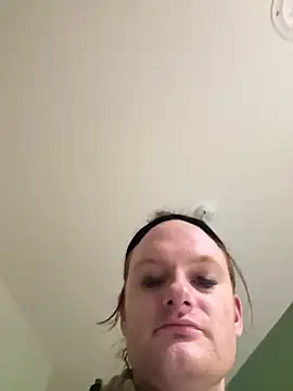 avamaxwell online show from February 26, 2026, 6:51 pm