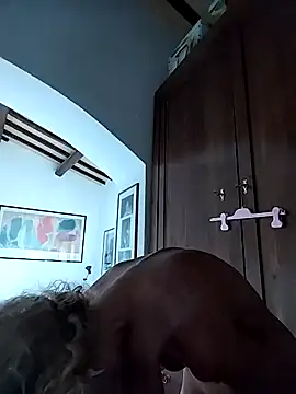 Snapshot of clarabell4 chatting on September 12, 2025, 5:40 am clarabell4 online show from September 12, 2025, 5:40 am