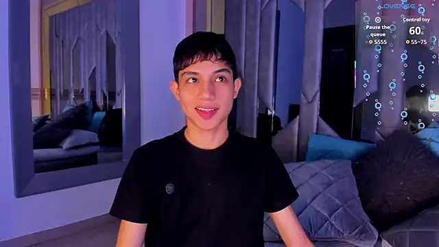Sebax Young online show from May 8, 2026, 8:25 pm
