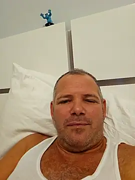 cubanitofeliz40 online show from February 7, 2026, 8:29 am