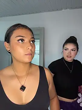 Snapshot of nicolexxaleja chatting on April 16, 2026, 12:33 am nicolexxaleja online show from April 16, 2026, 12:33 am