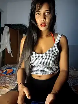 Snapshot of cute_radhikaa chatting on October 25, 2025, 8:33 am cute radhikaa online show from October 25, 2025, 8:33 am