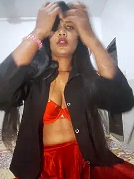 cute radhikaa online show from November 7, 2025, 5:13 pm