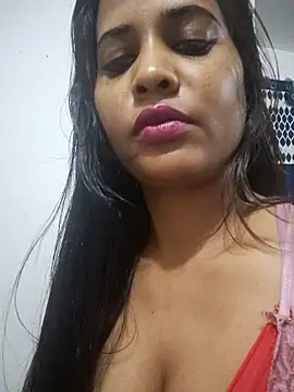 cute radhikaa online show from April 8, 2026, 6:19 pm