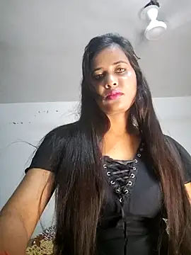 cute radhikaa online show from April 11, 2026, 4:11 pm