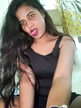 cute radhikaa online show from May 16, 2026, 11:20 am