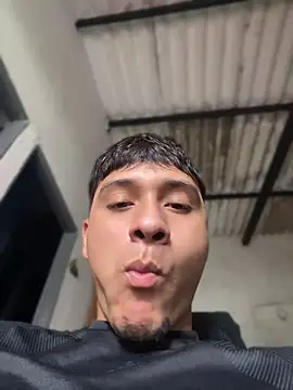 hot boy 04 online show from June 25, 2026, 3:27 pm