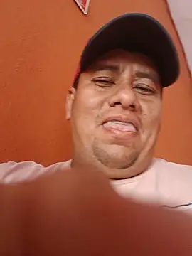 Snapshot of JesVel chatting on June 10, 2026, 9:35 pm JesVel online show from June 10, 2026, 9:35 pm