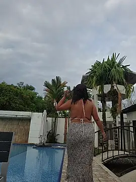 Yessica Lopezz online show from May 16, 2026, 11:31 am