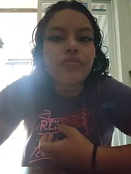 Yessica Lopezz online show from August 1, 2026, 11:42 am