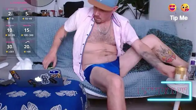 alloallo420 online show from September 19, 2025, 6:15 am