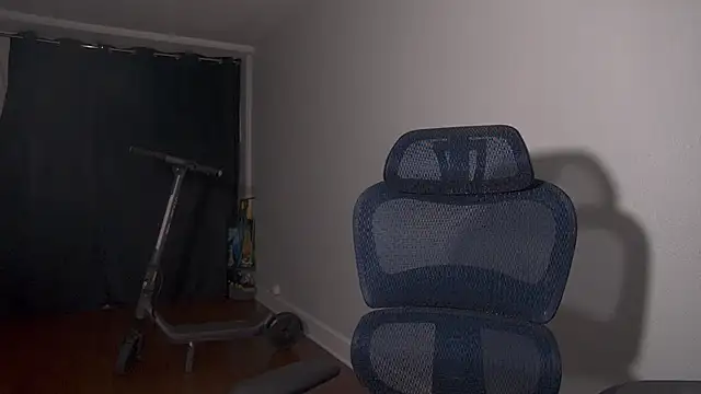 Snapshot of lolateton chatting on October 16, 2025, 11:39 pm lolateton online show from October 16, 2025, 11:39 pm