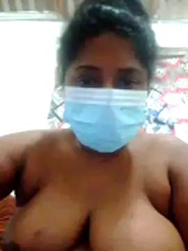 boosypussy online show from June 19, 2026, 12:42 pm