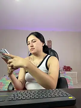 Celestee69 online show from March 13, 2026, 7:42 pm