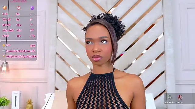 Snapshot of Agatha-Adams chatting on September 27, 2025, 2:00 pm Agatha-Adams online show from September 27, 2025, 2:00 pm