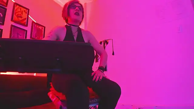 MistressNyx cg online show from February 2, 2026, 3:44 pm