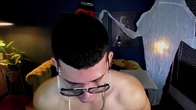 ethan rodgers online show from October 29, 2025, 7:26 pm