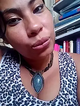 BellaManauara69 online show from October 10, 2025, 12:15 pm