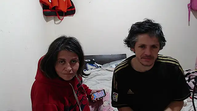 jade noah  online show from September 15, 2025, 2:06 pm