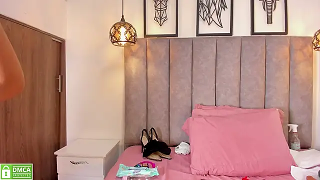 Snapshot of Gia_Scott chatting on March 18, 2026, 9:29 pm Gia Scott online show from March 18, 2026, 9:29 pm