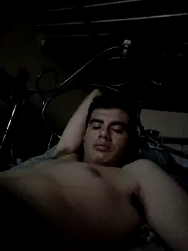 Snapshot of Ortiz3404 chatting on October 20, 2025, 5:52 am Ortiz3404 online show from October 20, 2025, 5:52 am