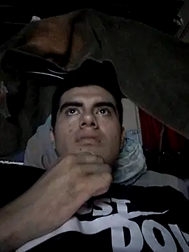 Snapshot of Ortiz3404 chatting on October 21, 2025, 3:51 am Ortiz3404 online show from October 21, 2025, 3:51 am