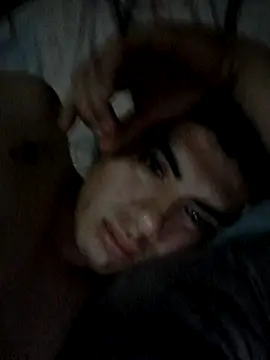 Snapshot of Ortiz3404 chatting on October 29, 2025, 6:26 am Ortiz3404 online show from October 29, 2025, 6:26 am